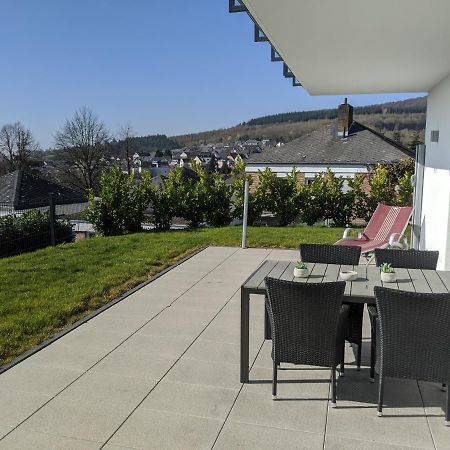 Ferienwohnungen Pellenzblick - Wohnen auf Zeit - Nickenich Exterior foto